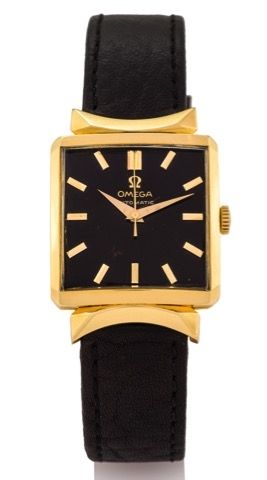 OMEGA REF. 3977 CENTER-SECONDS.BLACK DIAL YELLOW GOLD.Omega Automatic, movement No. 16596101, case No..161935, Ref. 3977 SC. Produced in the 1950's..Fine and unusual, center-seconds, self-winding, carré.galbé, 18K yellow gold wristwatch with an 18k yellow