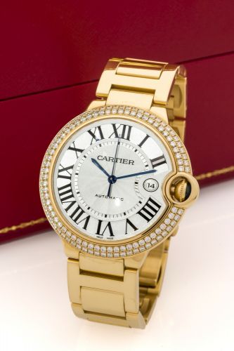 CARTIER, BALLON BLEU, PINK GOLD AND DIAMONDS AUTOMATIC, 42 MM Cartier, "Ballon Bleu, Automatic," case No. 135818MX, Ref. 2999. Made circa 2010. Fine, large, self-winding, water-resistant, 18K pink gold and diamond wristwatch with date and an integrated 18