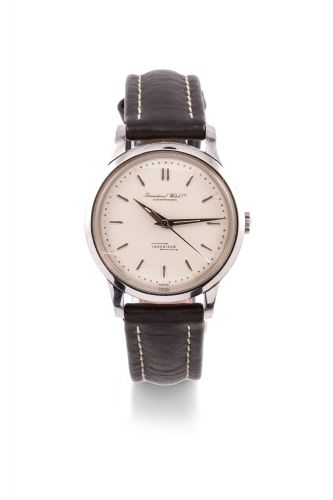 IWC, INGENIEUR, REF. 666, STEEL IWC, Ingenieur, mouvement No. 1296120, Ref. 666. Made circa 1955. Fine, early, antimagnetic self-winding wristwatch. Belle montre bracelet antimagnetique en acier. Boitier rond. Cadran argentavec index appliques batons en a