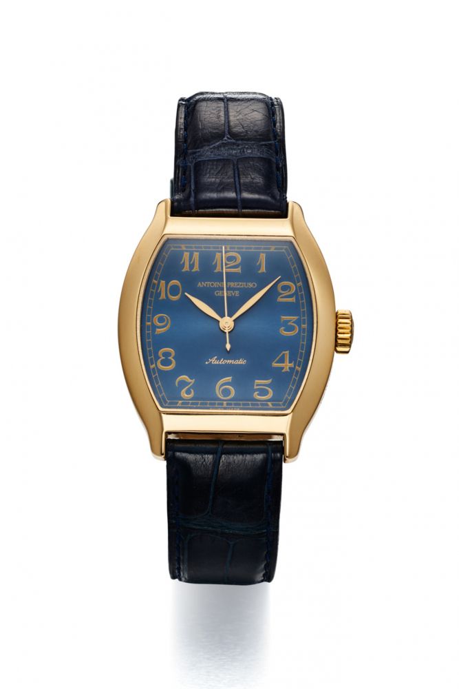 ANTOINE PREZIUSO CENTRE-SECONDS, BLUE ENAMEL DIAL AND EROTIC SCENE. “HOURS OF LOVE”. LIMITED EDITION OF 100 PIECES. 18K YELLOW GOLD