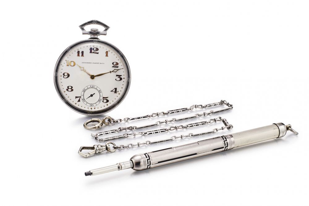 AUDEMARS PIGUET ART DECO DRESS-WATCH. PLATINUM AND ENAMEL