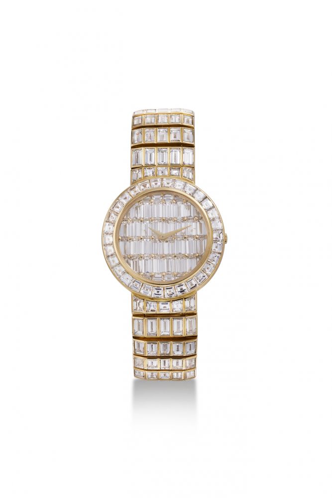 VACHERON CONSTANTIN MANUAL-WINDING WRISTWATCH. KALLA PAGODA. 18K YELLOW GOLD AND DIAMONDS