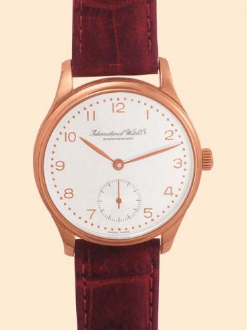 International Watch Co., Schaffhausen, Portuguese, Ref. 3531. Produced in the 1990's.Fine, self-winding, water-resistant, 18K pink gold gentleman's wristwatch with an IWC buckle.