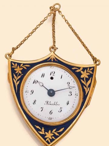 Kinable, Paris, circa 1810. Very fine 18K gold and enamel shield-shaped pendant watch.