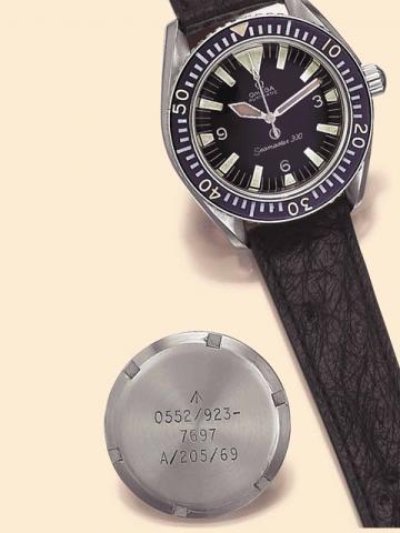 Omega Automatic, Seamaster 300, No. 26290224, Ref. 165024. Produced circa 1968. Fine, center-seconds, self-winding, water-resistant, diver's wristwatch.