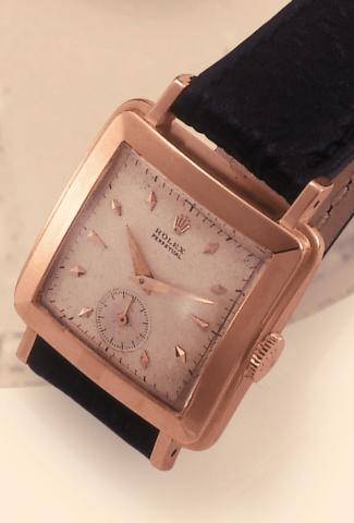 Rolex, Perpetual, Ref. 4643. Produced in the 1940s. Fine and rare, square, self-winding, 18K pink gold gentleman's wristwatch.