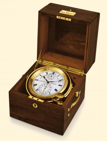 Usher Cole, Makers to the Admiralty, London, for M/Y Lady Patricia, circa 1880. Fine mahogany two-day marine chronometer with winding indicator with Poole