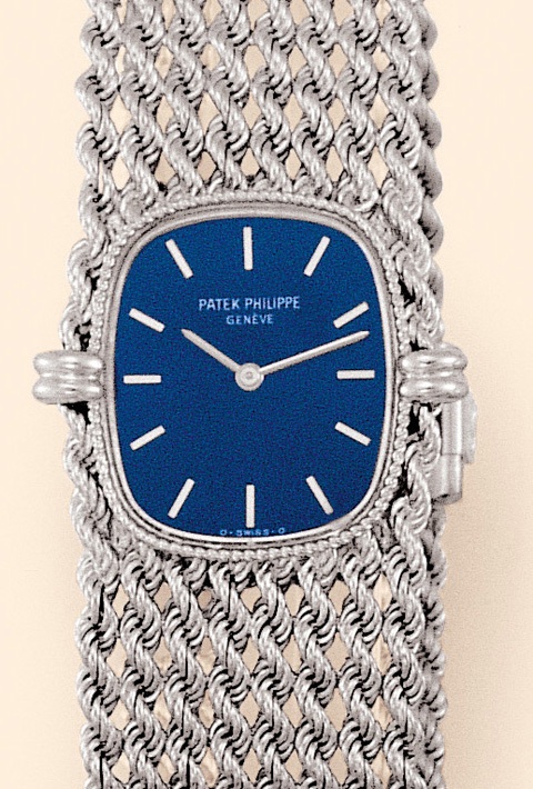 Patek Philippe Co., Geneve, No. 1277251, case no. 2756902, Ref: 4266/2. Made in the 1970s. Fine 18K white gold integral lady's bracelet wristwatch with Patek Philippe 18K white gold bracelet.