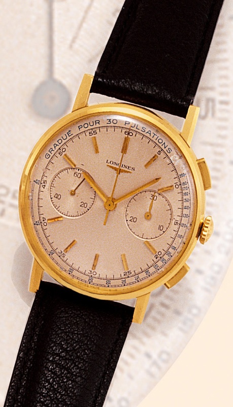 Medical Chronograph Longines, No. 0115556, case No. 379357, Ref. 7414. Made circa 1965. Fine, large, 18K yellow gold gentleman's wristwatch with square button chronograph, register and pulsometer.