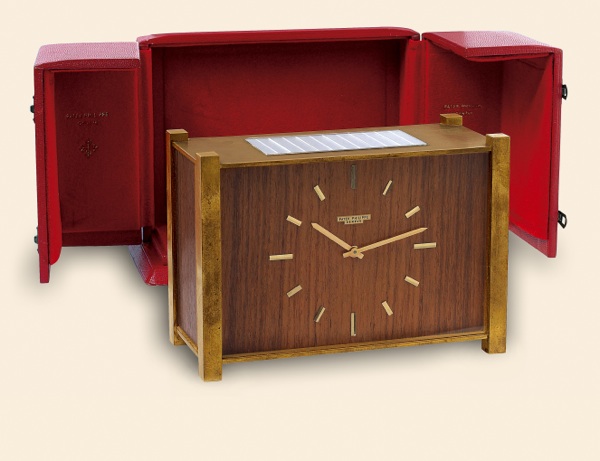 Solar-Powered Clock.Patek Philippe Cie, Gen