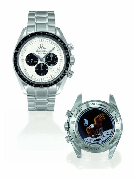 APOLLO XI.Omega, Speedmaster Professional _ July 20, 1969, No. 0631/3500, movement.No. 77124584, Ref. SU 145.0227. Made in a limited edition of 3500 examples in 2004 to.mark the 35th anniversary of the Apollo XI. Sold on November 23, 2004..Fine, asymmetri