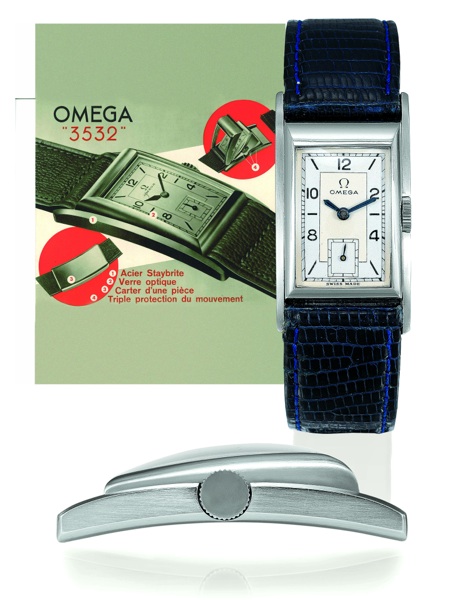 PUPITRE.Omega, No. 8369549, case No. 9341291, Ref. CK 3532. Sold on February 8, 1938..Very fine and rare, rectangular, Pupitre Staybrite gentleman`s wristwatch with a.stainless steel Omega buckle. This watch is sold with box, Certificate of Authenticity a