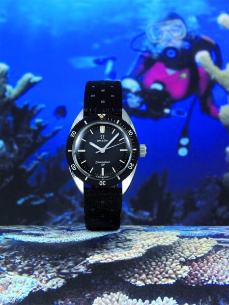 SEAMASTER 120 Omega, Seamaster 120, No. 25960484, Ref. ST 535.007. Sold on August 7, 1968..Fine, center seconds, self-winding, water-resistant, ladies