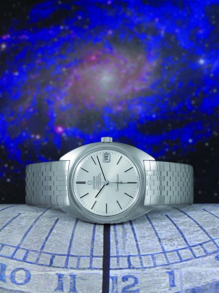 WHITE C-CASE Omega, Constellation, Chronometer, Officially Certified, No. 24499837, Ref. BC.368.0810/168.0009. Sold on November 8, 1966..Fine and very rare, tonneau-shaped, self-winding, center seconds, water-resistant.18Kwhite gold gentleman`s wristwatch