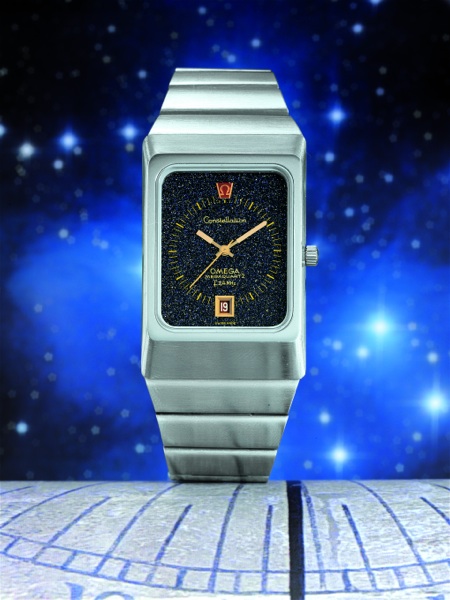 STAINLESS STEEL CONSTELLATION STARDUST Omega, Constellation, Megaquartz, F 2.4 MHz, No. 34913323, Ref. ST 396.0806..Sold on 26th April, 1979..Very fine and rare, large, rectangular and curved, dead center-seconds, waterresistant.stainless steel gentleman'