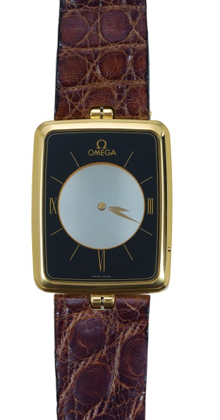 LA MAGIQUE Omega, No. 44632608, Ref. BA 523.1025. Sold on June 10.1981..Fine and rare, ultra flat (2.6 mm), rectangular, 18K yellow.gold gentleman