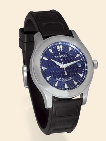 Chopard, L.U.C. Sport 2000, Ref. 8200, No 1464. Produced in a limited series of 200 examples in 2004..Fine, center-seconds, self-winding, water-resistant to 100m/330ft., stainless steel gentleman's wristwatch.with date, rubber strap and a stainless steel 