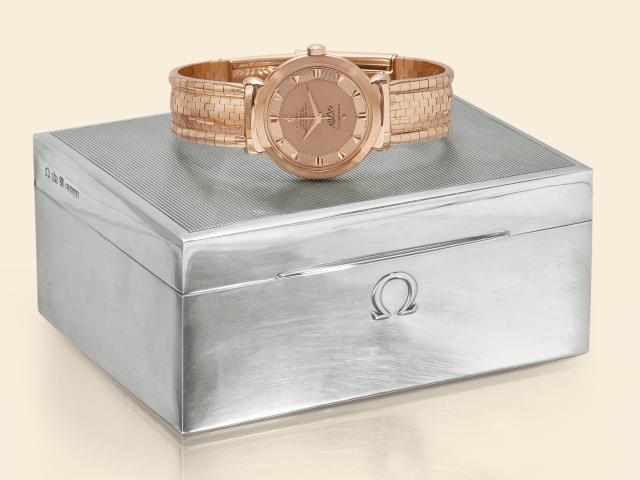 Pink Constellation Grand Luxe.Omega, Automatic, Chronom