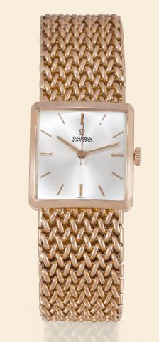 Pink Gold Square.Omega, Automatic.No. 15526450, case.No. 167780, Ref. 3971 SC. Made in 1957..Very fine, square, center seconds, antimagnetic.self-winding, 18K pink gold.wristwatch with an 18K pink gold integrated.Omega bracelet 