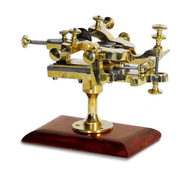 Rounding-Up Tool.Sandoz Fils Co., La Chaux-de-Fonds Bienne. Made in.the late 19th century..To be sold without reserve