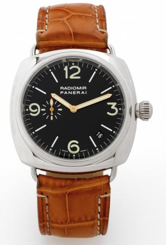 White Gold Radiomir.Officine Panerai, Firenze 1860, Radiomir, No. C.450/500, Ref.OP 6540.Made in a limited edition of 500.examples in 2000..Fine and rare, large, cushion-shaped, self-winding, water-resistant.18Kwhite gold diver'swristwatchwith date and an