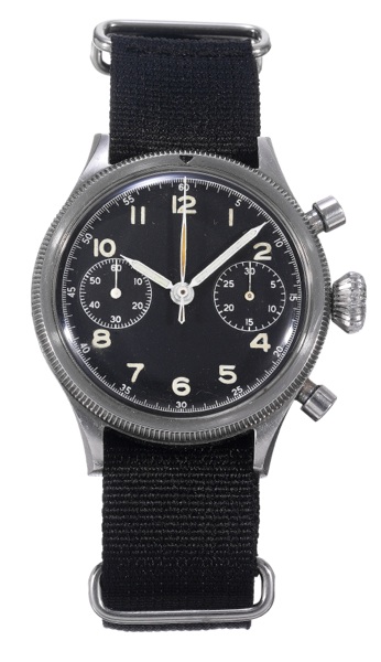 Type XX.Breguet, Type XX, case No. 7853, Ref. 5101. Made.circa 1954..Fine and rare, water-resistant, stainless steel aviator's wristwatch.with retour en vol round button chronograph and register.