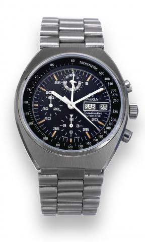 Mark 4.5.Omega Speedmaster, Automatic.movement No. 39199654, Ref..ST 176.0012. Made in 1975..Fine and rare, self-winding, water-resistant.tonneau-shaped, stainless steel.wristwatch with day, date, round button.chronograph, 12-hour register, central.minute