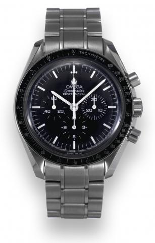 Omega, Speedmaster Professional case No. 77167350, Ref. ST 357.050.00. Sold on July 5th, 2007..Fine, water-resistant, stainless steel wristwatch with round button chronograph, registers, black bezel with.tachometer graduation to 500 UPH and a stainless st