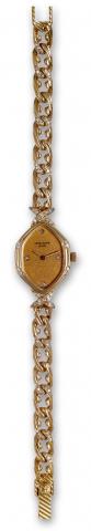 Ref. 4574, Yellow Gold Diamonds.Patek Philippe, Geneve, movement No. 1407344.case No. 2799134, Ref. 4574/1. Made in 1982, sold on June 1st, 1983..Very fine and elegant, hexagonal, 18K yellow gold and.diamond-set lady