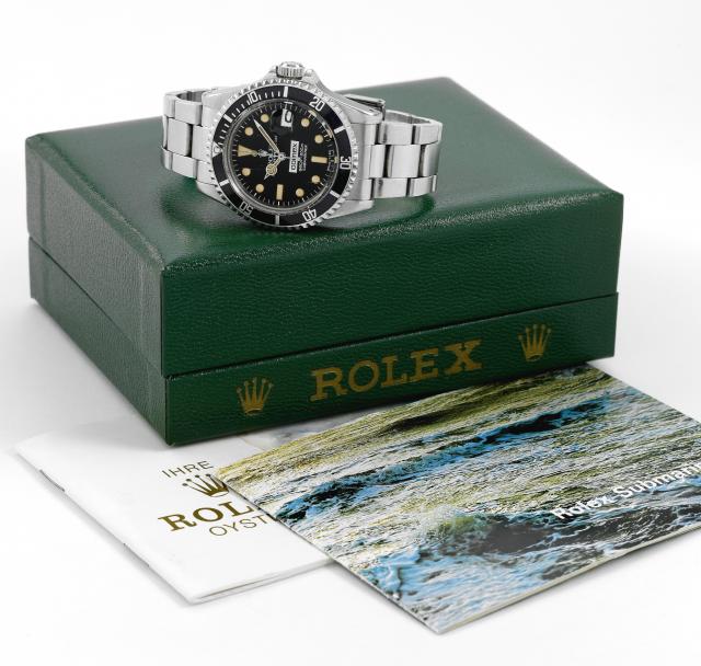 Rolex Ref. 1680 Comex.Rolex, Oyster Perpetual Date, Submariner, 660 ft. / 200 m., Superlative Chronometer, Officially.Certified, Ref. 1680. Sold to Comex in 1978..Fine and rare, center seconds, self-winding, water-resistant to 200 m, stainless steel wrist