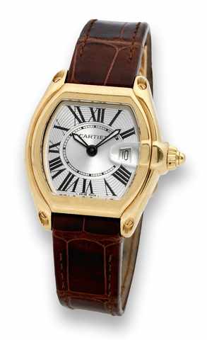 Cartier Mid-Size Yellow Gold Roadster.Cartier, Roadster, Quartz, Ref. 2676. Made in the 2000's..Fine mid_size, tonneau-shaped, curved, center-seconds.water-resistant, 18K yellow gold quartz wristwatch with.date and an 18K yellow gold Cartier deployant cla