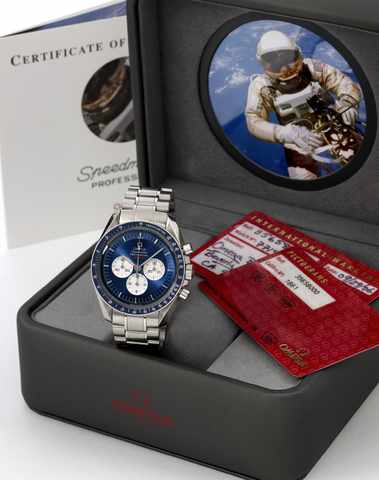 Omega Gemini 4 - Speedmaster Professional.Omega, First Space Walk 40th Anniversary, 1965 - 2005,.No. 77142082, case No. 1948/2005, Ref. 35658000. Made in.a limited edition of 2005 pieces in 2005 to commemorate the.40th anniversary of the first Space Walk 