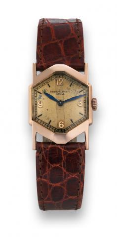 Patek Philippe Ref. 472.Patek Philippe Co, Geneve, movement No. 813903, case.No. 613200, Ref. 472. Movement made in 1926, encased in.1936 and sold on January 13th, 1937..Very fine and rare, octagonal 18K pink gold wristwatch with.a 18K pink gold Patek P