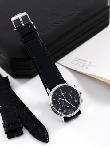 Blancpain Chronographe.Blancpain, Chronographe Automatique, No. 1364..Ref.B1185 1140 55, Sold August, 1996..Fine, self-winding, stainless steel wristwatch with round.button chronograph, registers, date and a stainless steel.Blancpain buckle. Accompanied b