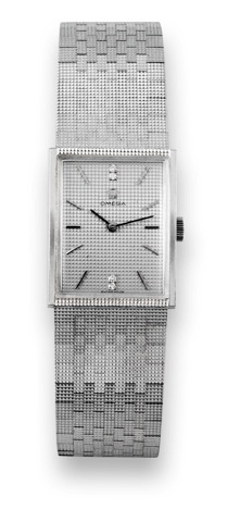 Omega, movement No. 23533472, case No. 993632.Ref. 8097. Made in 1966..Very fine and elegant, rectangular, 18K white gold and.diamond lady