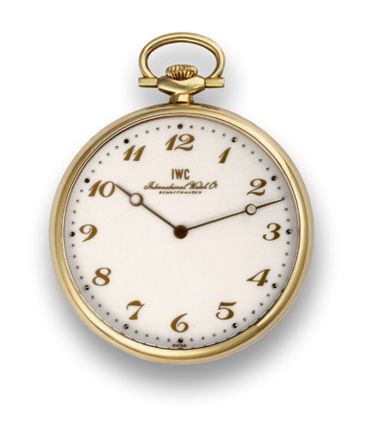 IWC - YELOW GOLD - DRES WATCH.International Watch Co., Schaffhausen, movement.No. 2355439, case No. 2286423. Made in the 1980's..Very fine, thin, 18K yellow gold pocket watch.