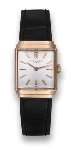 Patek Philippe - Pink Gold - Ref. 594.Patek Philippe Co., Geneve, movement No. 851166, case.No. 619561, Ref. 594. Made in 1939, sold on April 12th, 1940..Very fine and rare, square, 18K pink gold wristwatch..Accompanied by the Extract from the Archives.
