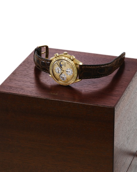 OMEGA, PERPETUAL CALENDAR CHRONOGRAPH.Omega, No. 53075426, Ref. BA 175.0037. Made in a limited edition of 50 examples in 1991 especially for the Japanese market, to.celebrate Switzerland