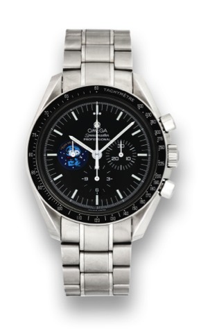 OMEGA STAINLESS.SPEEDMASTER SNOOPY AWARD.Omega, Speedmaster Professional.No. 1093/5441, case No. 77118247.Ref. ST 345.0031. Sold on October 7.2003. Made in a limited edition of 5441.examples in 2003 to commemorate the.1970 Apollo XII mission which lasted 