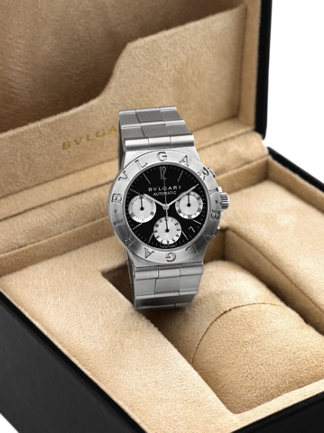 BULGARI REF. CH 35 S, STEEL CHRONOGRAPH.Bulgari, Automatic Chronograph, case No. D 558, Ref. CH.35 S. Made in the 1990's..Fine, self-winding, water-resistant, stainless steel wristwatch.with oval button chronograph, registers, date and a stainless.steel B