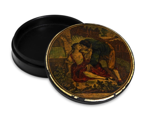 EROTIC SNUFF BOX LA CRUCHE CASSEE.French. Made circa 1820..Fine and rare, papier mache snuff box with concealed erotic.scenes.