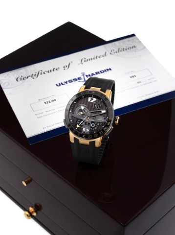 ULYSSE NARDIN EL TORO GMT PERPETUAL.CALENDAR LIMITED EDITION.Ulysse Nardin, El Toro GMT Perpetual Chronometer.No. 093, Ref. 322-00. Made in a limited edition of 500 pieces.circa 2011..Very fine, large, self-winding, water-resistant, two time.zone, 18K pin