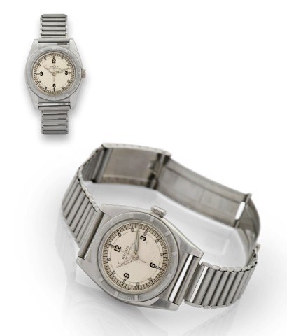 ROLEX REF. 3172 BUBBLE BACK STEEL, TWO-TONE DIAL.Rolex, Oyster Perpetual, Chronometer, case No. 265754, Ref. 3172. Made in 1944..Fine and rare, tonneau-shaped, center seconds, self-winding, water-resistant, stainless.steel wristwatch with a stainless stee