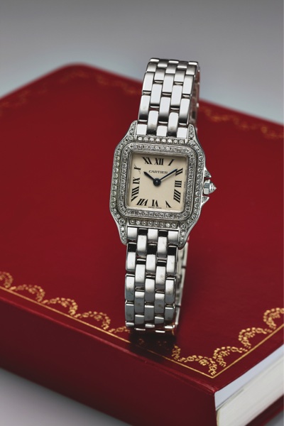 CARTIER REF. 1660 WHITE GOLD DIAMONDS.Cartier Panthère, No. 363897, Ref. 1660. Made in the 1990s..Fine, square, water-resistant, 18K white gold and diamonds quartz wristwatch with an integrated 18K white gold Cartier link bracelet with double