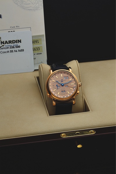ULYSSE NARDIN REF. 322-88 PERPETUAL CALENDAR GMT PINK GOLD.Ulysse Nardin, Locle Genève, Perpetual Calendar - GMT, No. 288/500, Ref. 322-88..Made in a limited edition of 500 pieces in 2002..Very fine, self-winding, water-resistant to 100 meter