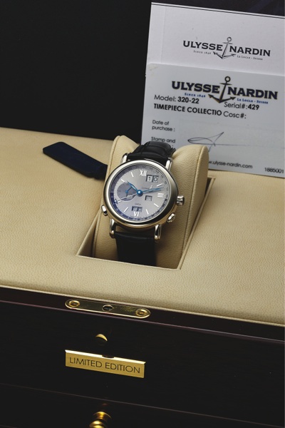 ULYSSE NARDIN REF. 320-22 PERPETUAL CALENDAR GMT WHITE GOLD.Ulysse Nardin, Locle Genève, Perpetual Calendar – GMT, No. 429, Ref. 320-22. Made circa 2005..Very fine, self-winding, water-resistant, two time zone, 18K white gold wristwatch with 