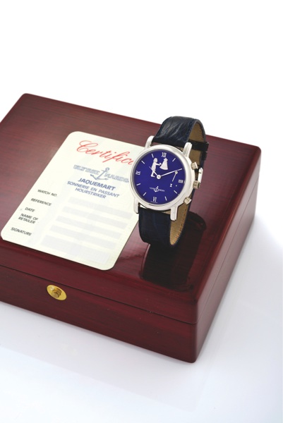 ULYSSE NARDIN PLATINUM SAN MARCO HOUR STRIKING REPEATING.Ulysse Nardin, Locle Genève, Chronometer San Marco, Sonnerie en Passant - Hour Striker, No. 03, Ref. 759-20. Made circa 1996..Very fine and rare, self-winding, hour-repeating water-re