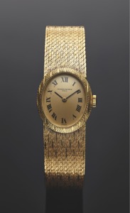 VACHERON CONSTANTIN. REF. 7286 YELLOW GOLD. Vacheron Constantin, Genève, No. 604383, case No.. 437568, Ref. 7286. Made in the 1970s.. Fine and rare, oval, 18K yellow gold wristwatch with an. integral 18K yellow gold Vacheron Constantin textured. mesh brac