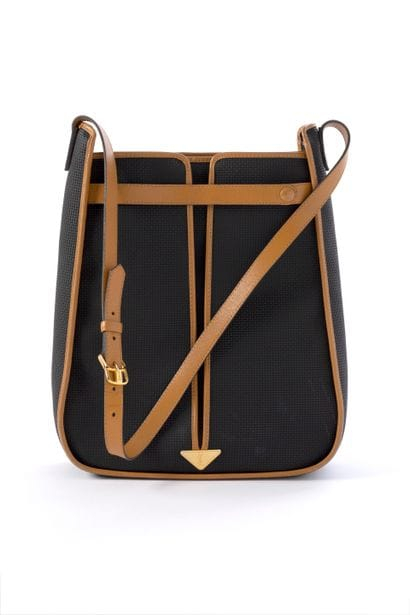 YVES SAINT LAURENT