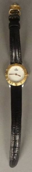 FENDI FENDI Montre bracelet femme en cuir noir, cadran doré, fermeture par boucle - vente aux enchères 12/06/2013